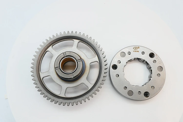 At the beginning of the year low price motorcycle engine assembly clutch assembly motorcycle parts CG250-9 engine gear