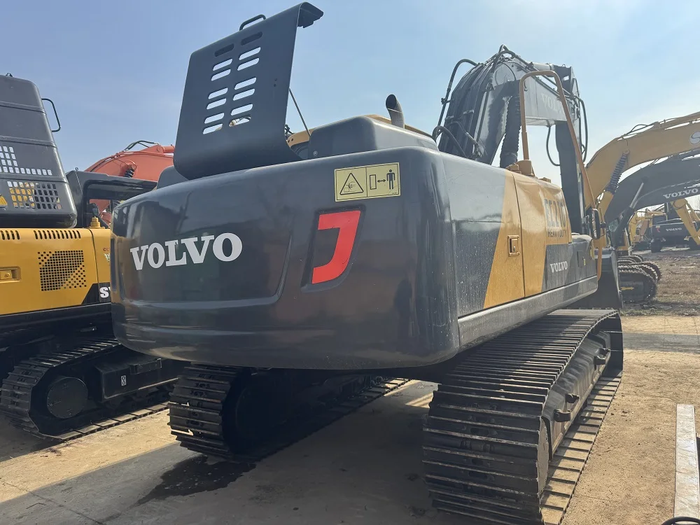 Original engine used Volvo EC210 excavator 21tons  Volvo220  22tons with good quality high performance
