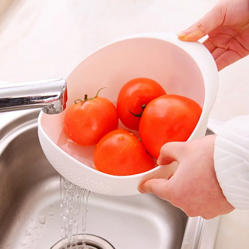 Thickened Food Grade Plastic Rice Washer Strainer washing colander with Handle for Vegetables and Fruits Water Drain bowl