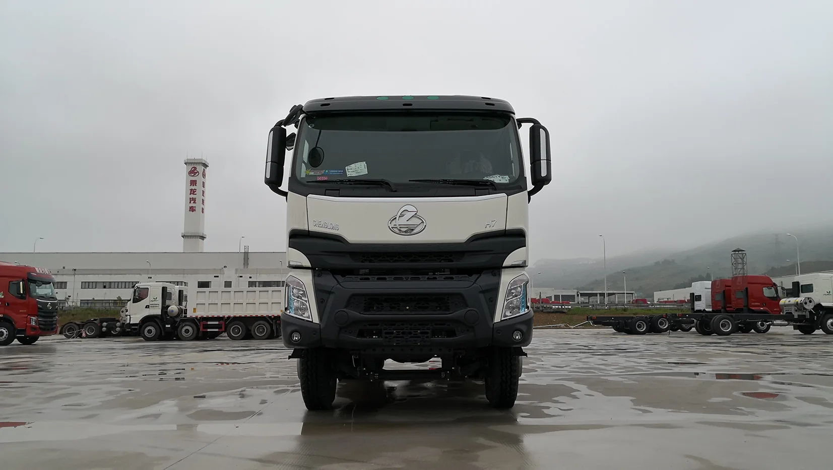 Best Seller Dongfeng Chenglong H7 6x4 10 Wheel Diesel Euro3 Dump Tipper Truck Left Hand Drive Dump Truck for Sale