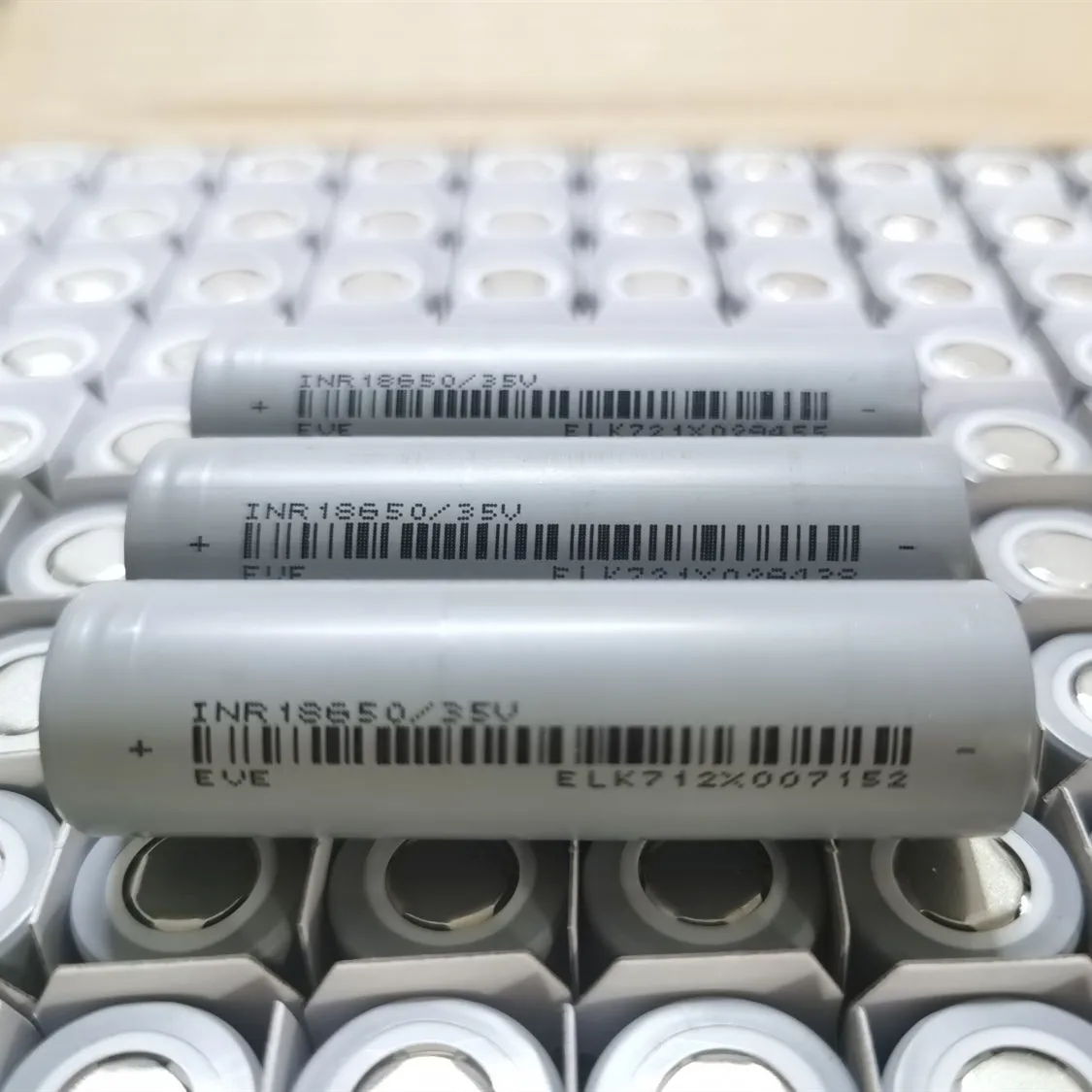 3C 5C 3500mah high rate Lithium li ion power cell full capacity EVE 3.6V 3.7V 18650 battery 3500mah akku bateria for ebike etool