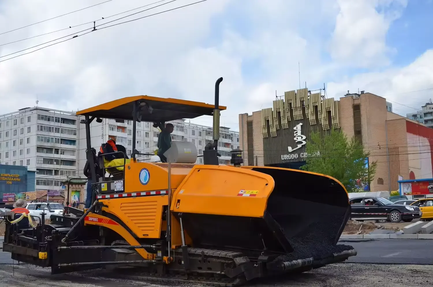 Famous Hot Selling SSP80C-8H Asphalt Concrete Paver 8.2m Paving Width Paver