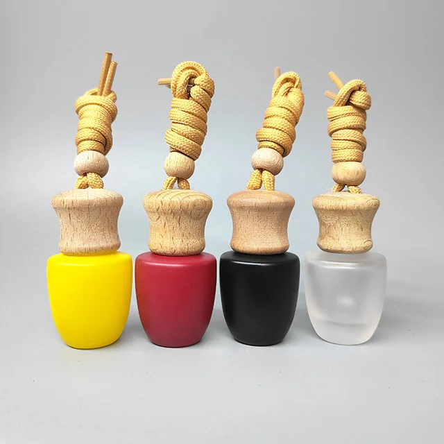 Stylish Frosted Black Glass Aroma Colored Hanging Rope Car Diffuser Bottle Mini Fragrance Oil Perfume Bottle