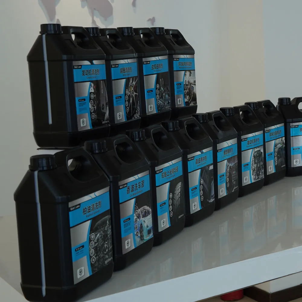 500 мл производитель для чистки салона автомобиля жидкостью под агент, многофункциональный автомобильный интерьер чистой жидкого снимающегося Розничная и оптовая продажа