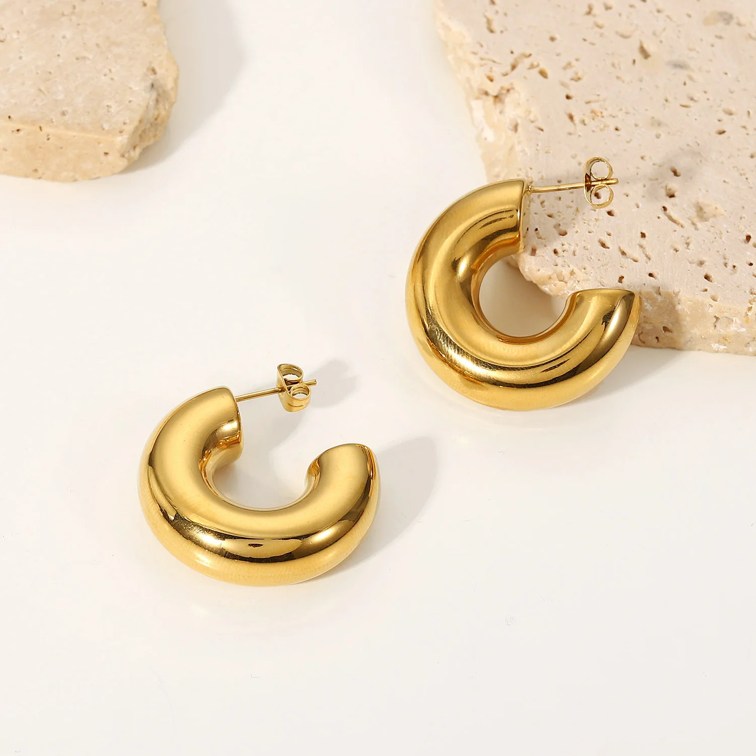 Trendy Wholesale Oversized 14K Gold Studs Fat Chunky Earrings Hoop for Women Custom Stainless Steel Earrings