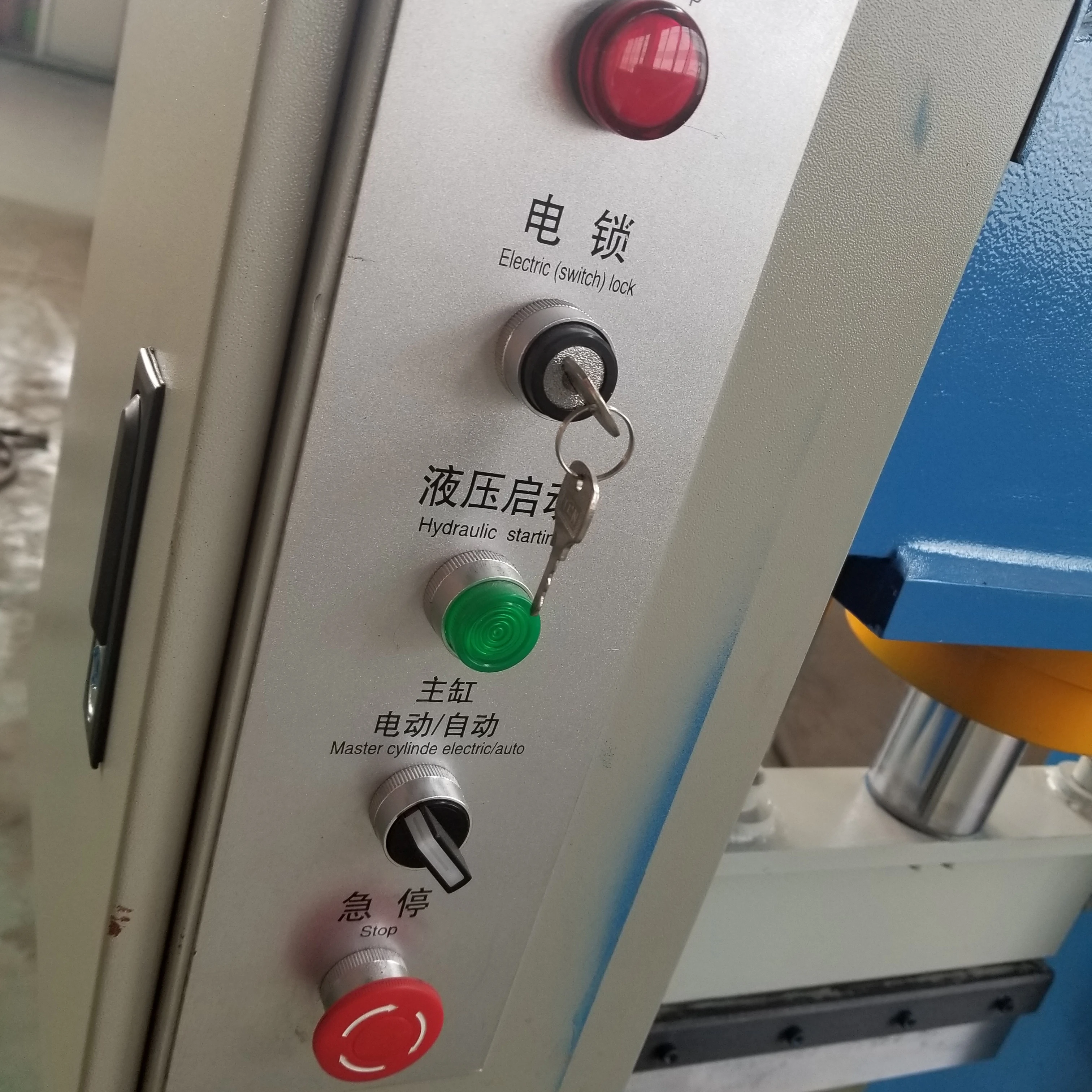 easy operating electric hydraulic 30 ton press