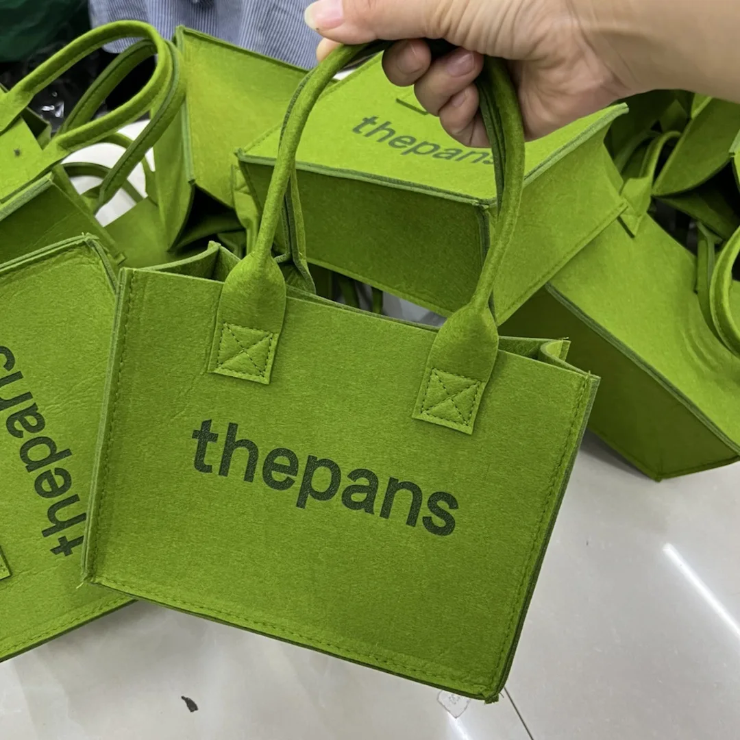 Wholesale Felt Storage Bag Size 40 Eco Friendly Custom Logo Large Capacity Colorful Shopping Wool Felt Tote Bags
