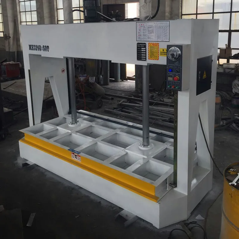 Деревообрабатывающий станок для холодного прессования с сильной структурой, гидравлическая деревообрабатывающая дверь, 50 тонн