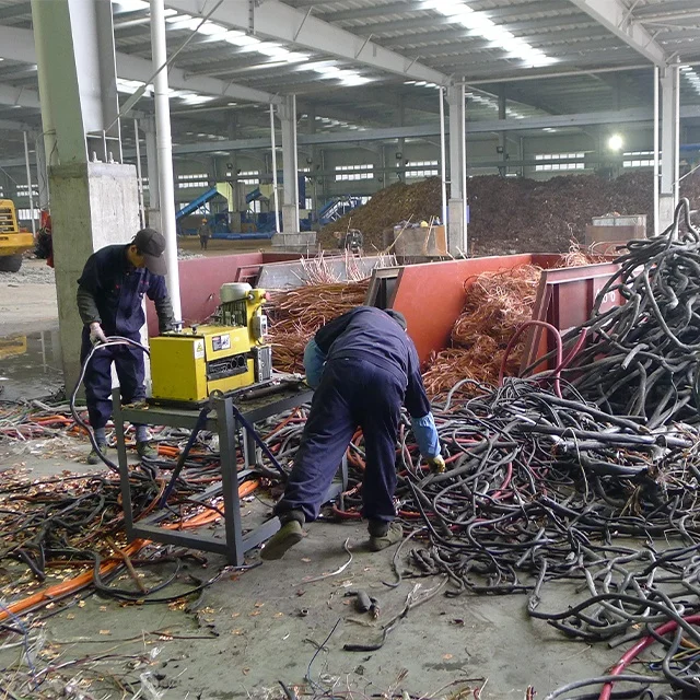 2022 Best seller and lowest price scrap cable recycling machine wire cutting stripping machine wire stripping machine automatic