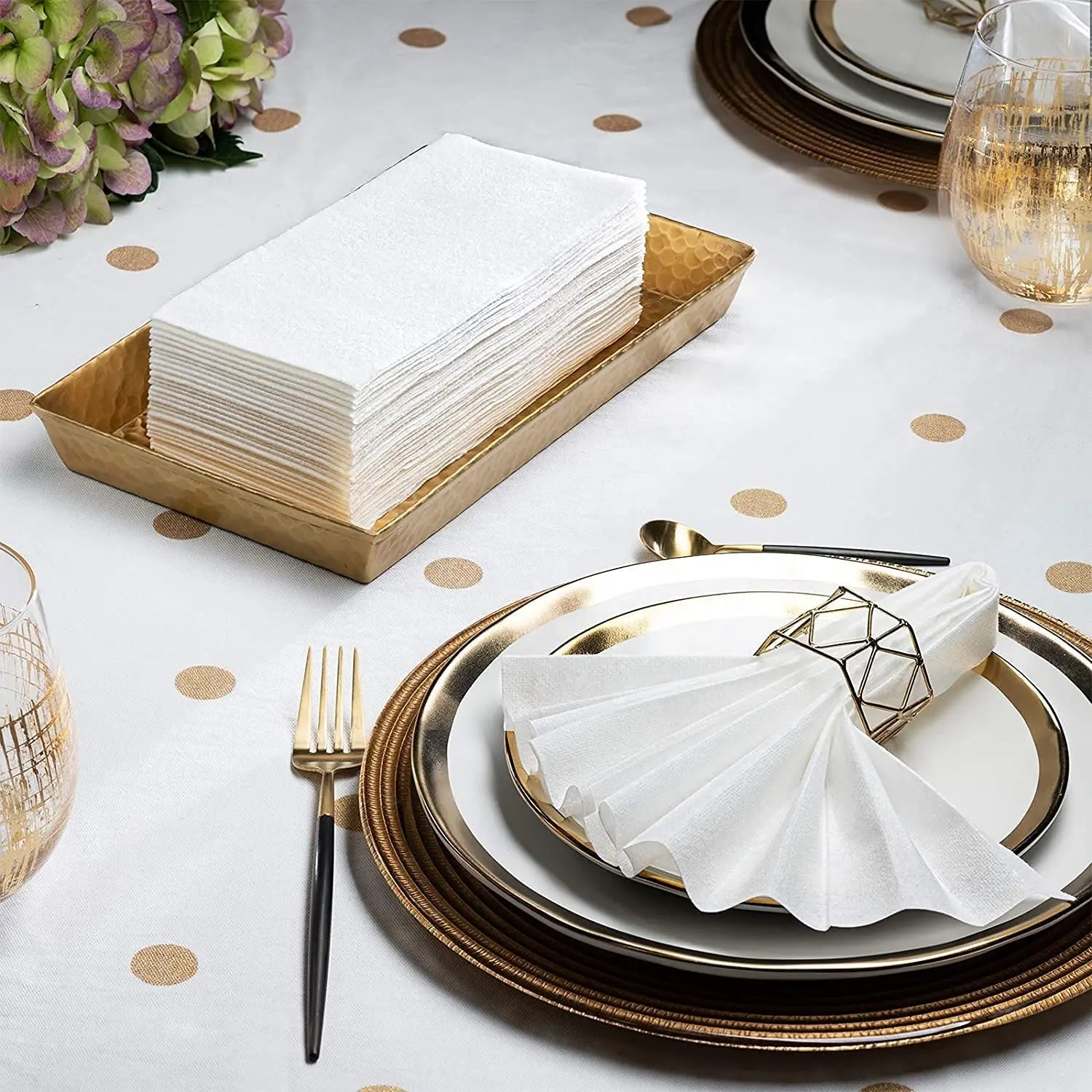 Customized paper napkins cheap price embossing 2ply dinner napkins serviette