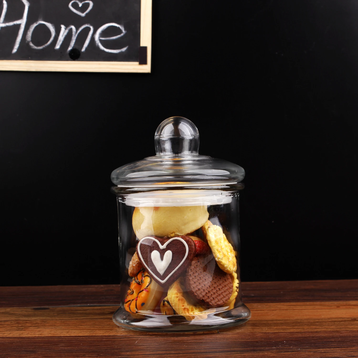 Wholesale Round Cookie Transparent Dry Food Storage Glass Jars Sealed Tea Cereals Food Container with Lid