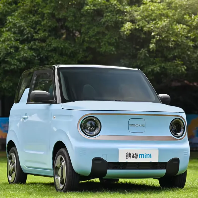 2024 High Quality Cheap Mini Four Wheel Geely Panda Mini Electric Car Spot For Sale