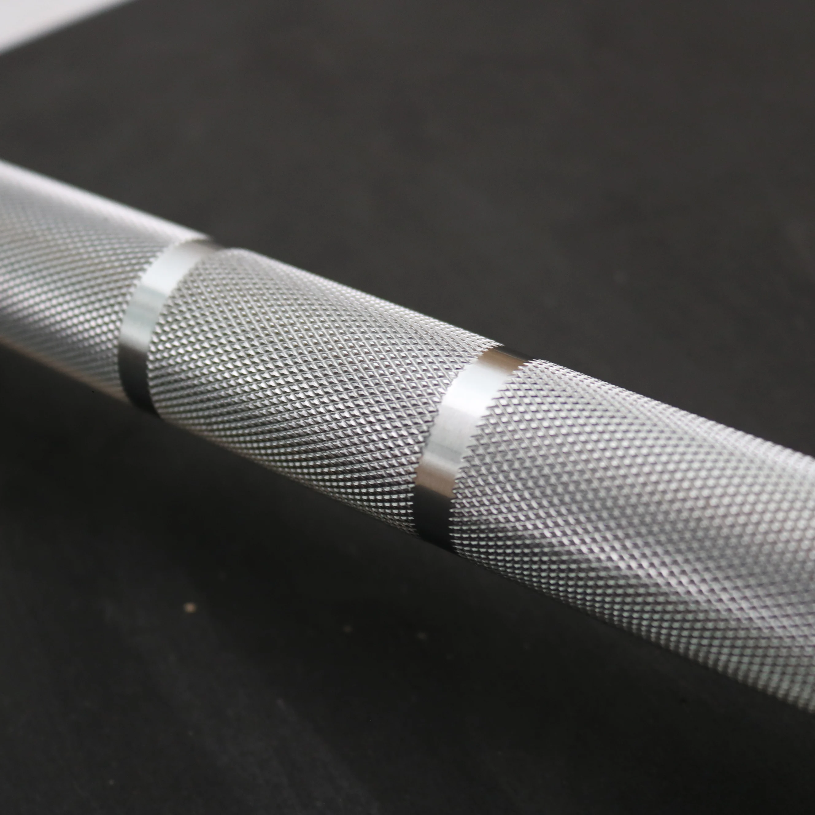 Fitness Equipment Training Competition Gym Power Weightlifting 20kg Barbell Bar