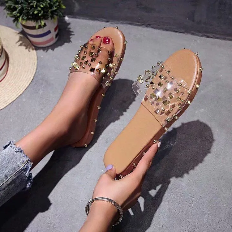QC - 067 Trending fashionable summer ladies clear rivet sandals luxury slippers beach slippers for women