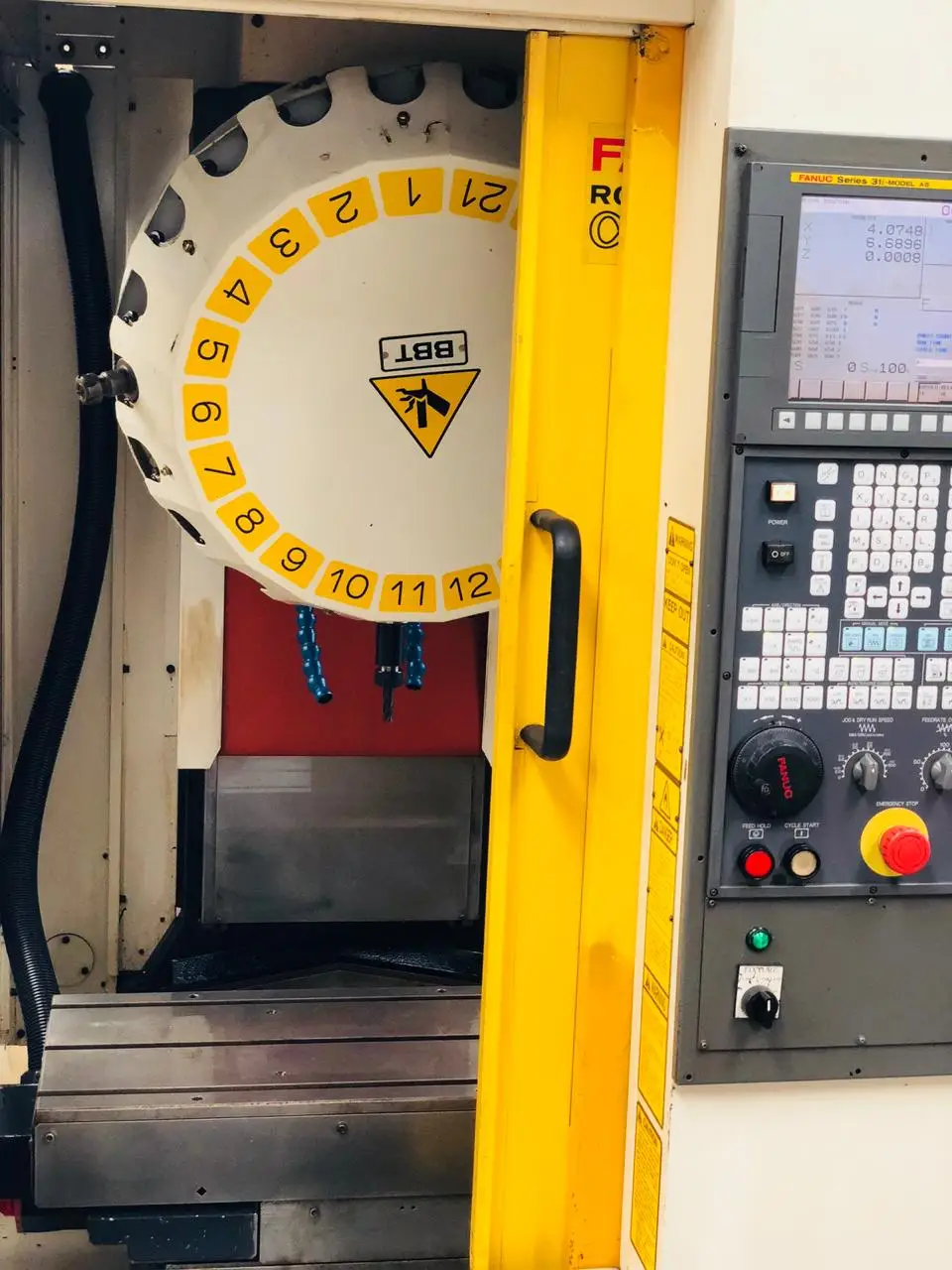 В BT30 серии есть в наличии Fanuc Robodrill a-D21MiA 24000 об/мин 2009 Сделано
