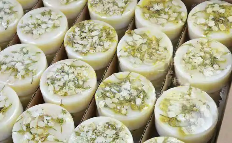 Creative essential oil rose handmade soap wholesale processing oil control in addition to wash soap oem skin care flowers