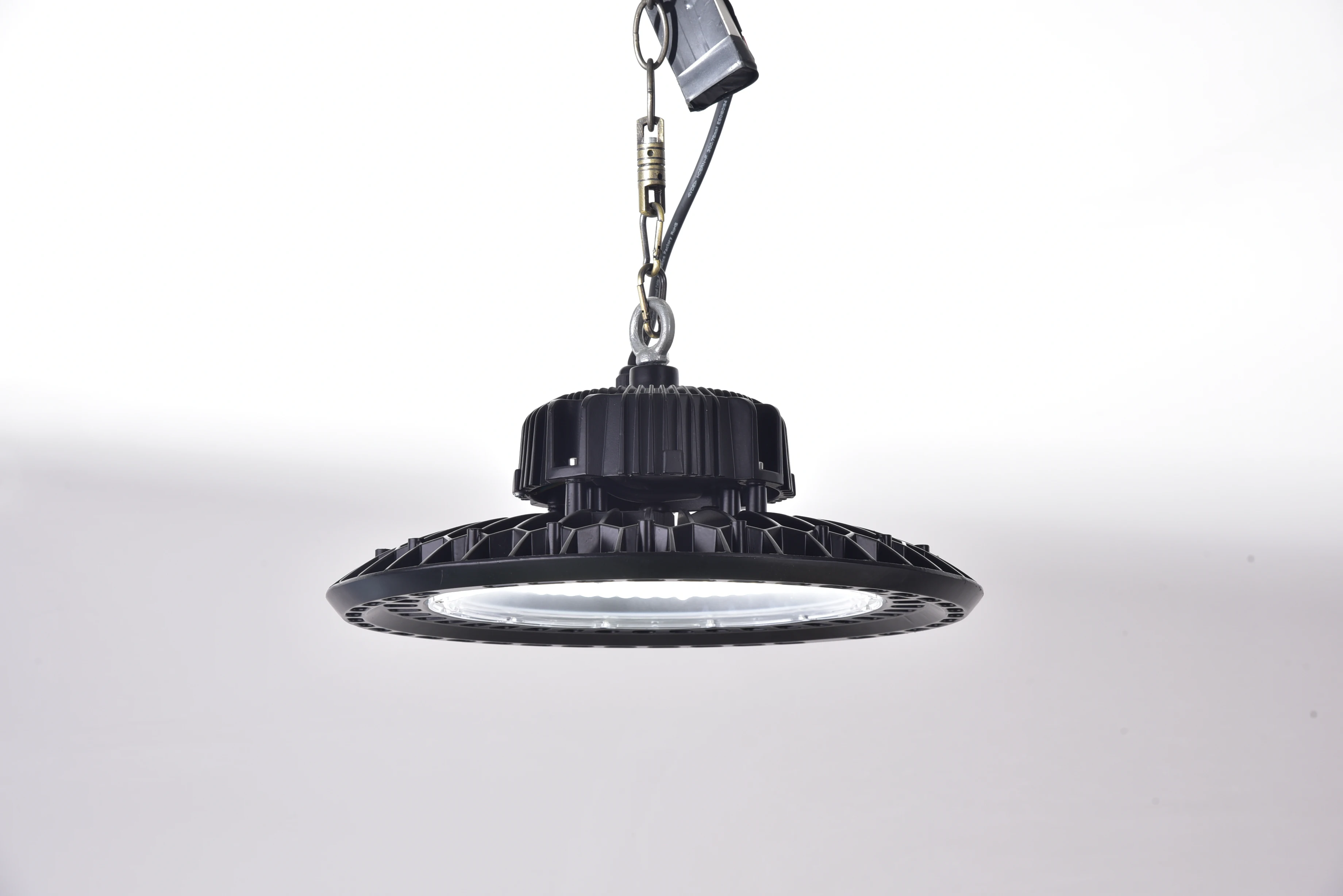  Wholesale Factory Price high quality High Power Ip65 Outdoor Industry UFO luminaire for industrial