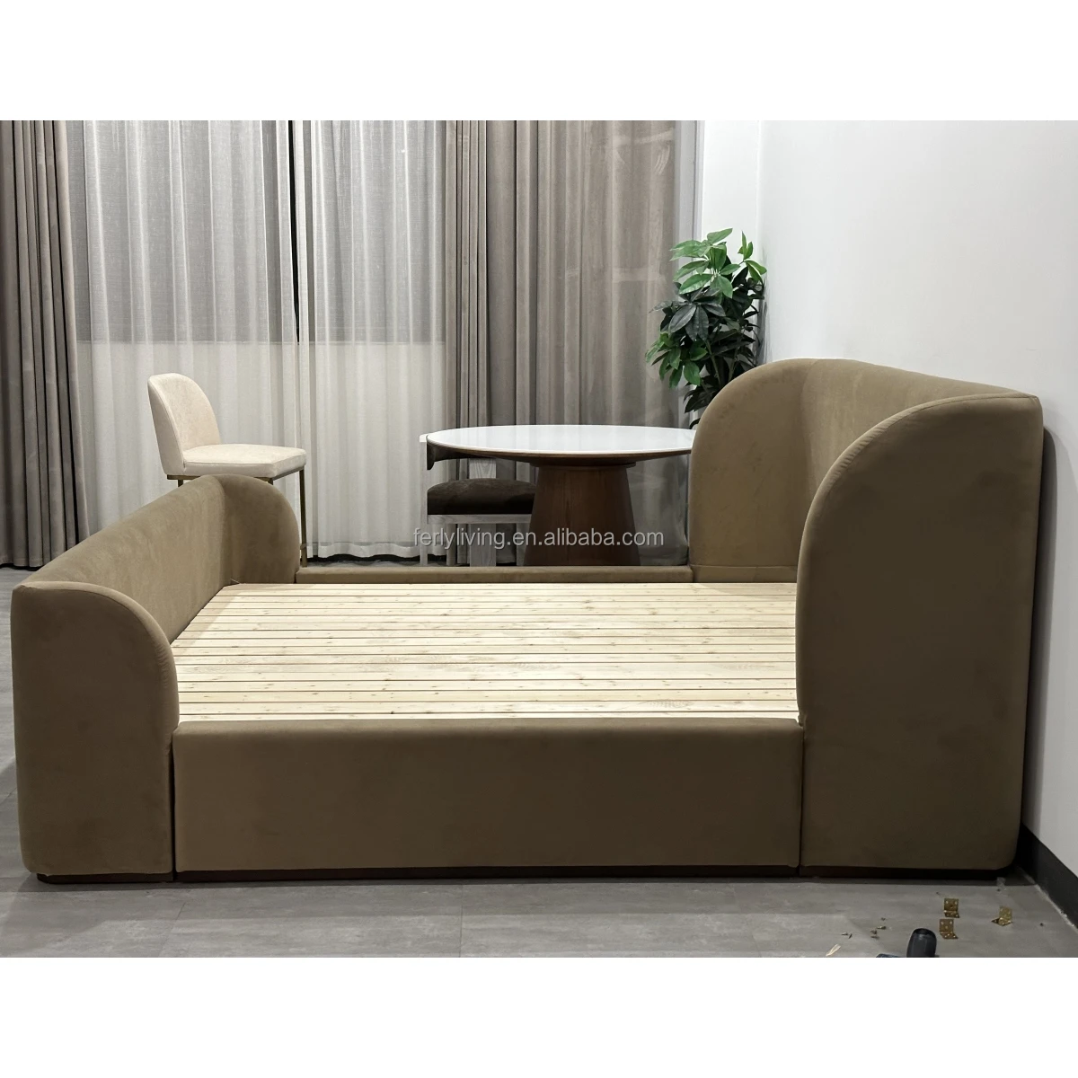 Modern Luxury New Home Furniture Hotel Bed Italian Solid Wood Bed Bedroom Furniture Solid Wood Platform Bed