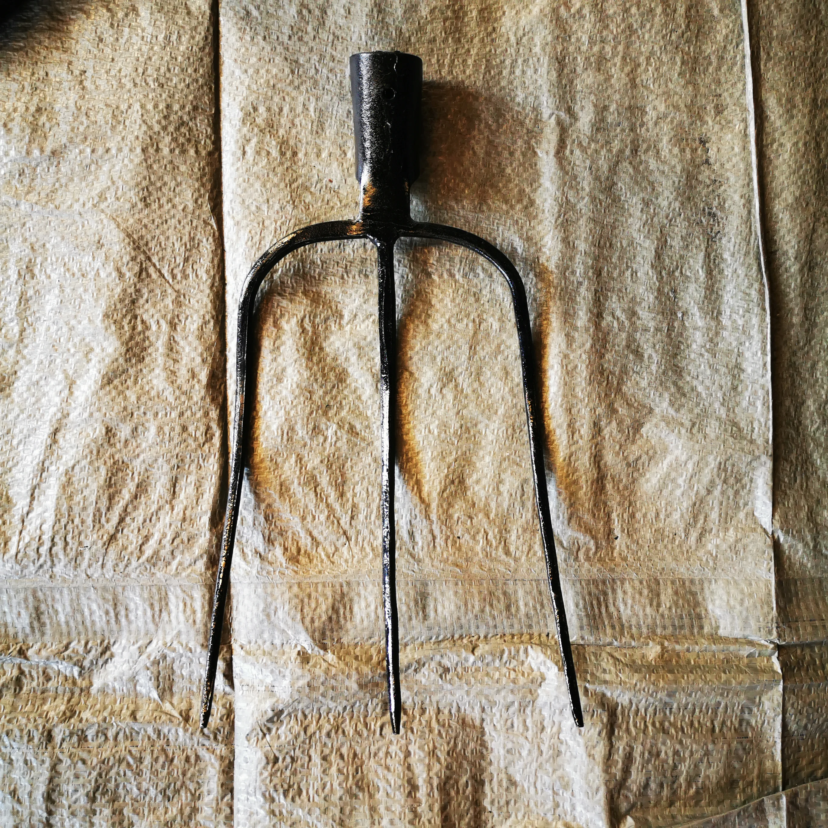 2022 year  tangshan farm tools factory USA market garden hoe