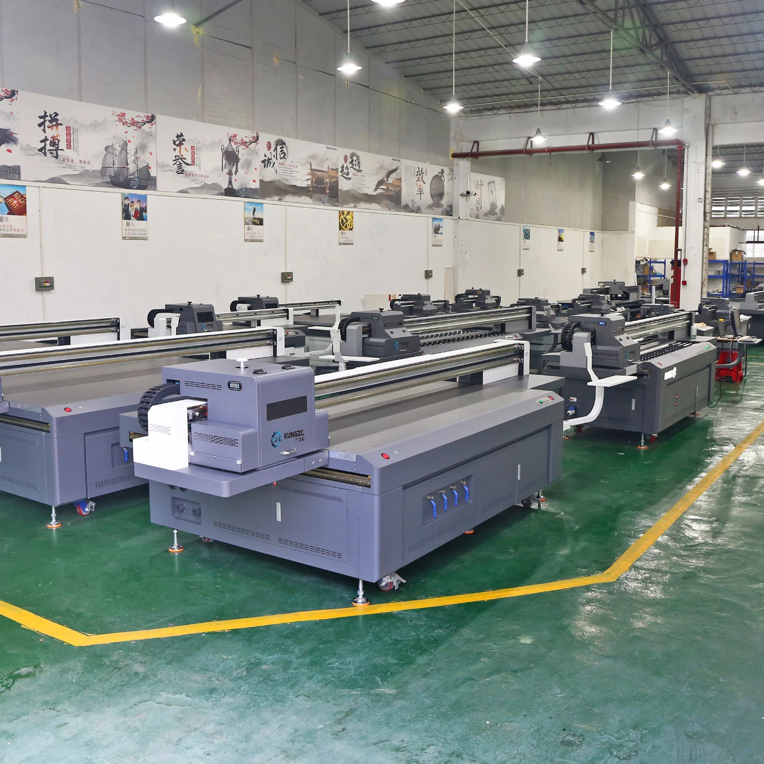 8 colors Wide Format 2513 Ceramic Glass Digital Printing Machine 1325 UV Flatbed Printer with G5i G5 G6 for Wood Acrylic