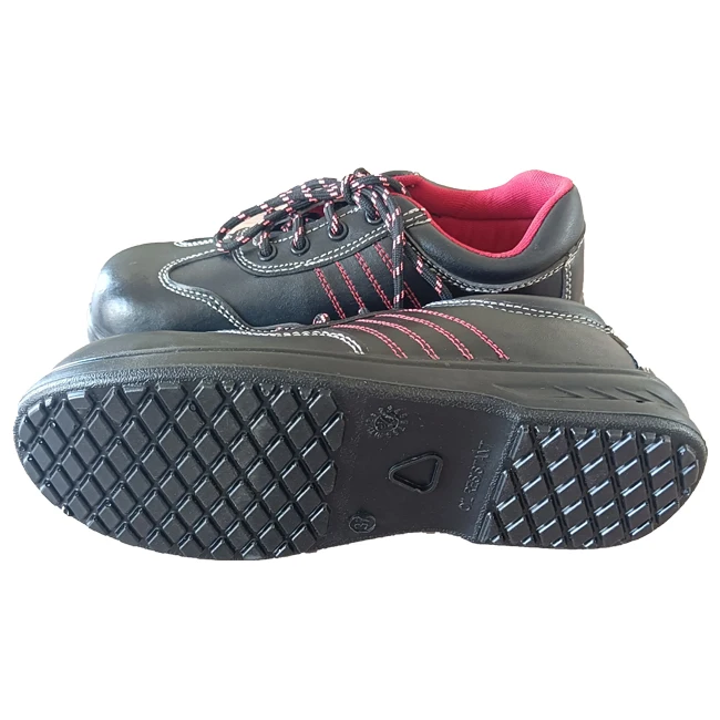 Waterproof leather upper safety shoes Women lightweight safety shoes OEM best work shoes