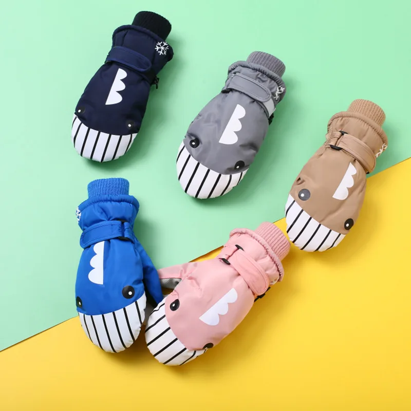 Горячая Распродажа 2022 лыжные уличные ветрозащитные плюшевые утолщенные теплые Мультяшные Зимние перчатки для мальчиков и