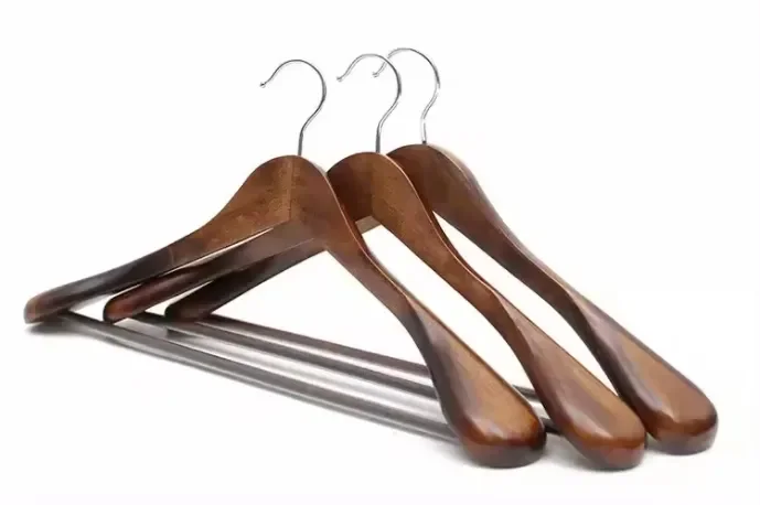 Custom color blue antique wholesale color painted wooden suit hanger factory sale YMTHanger