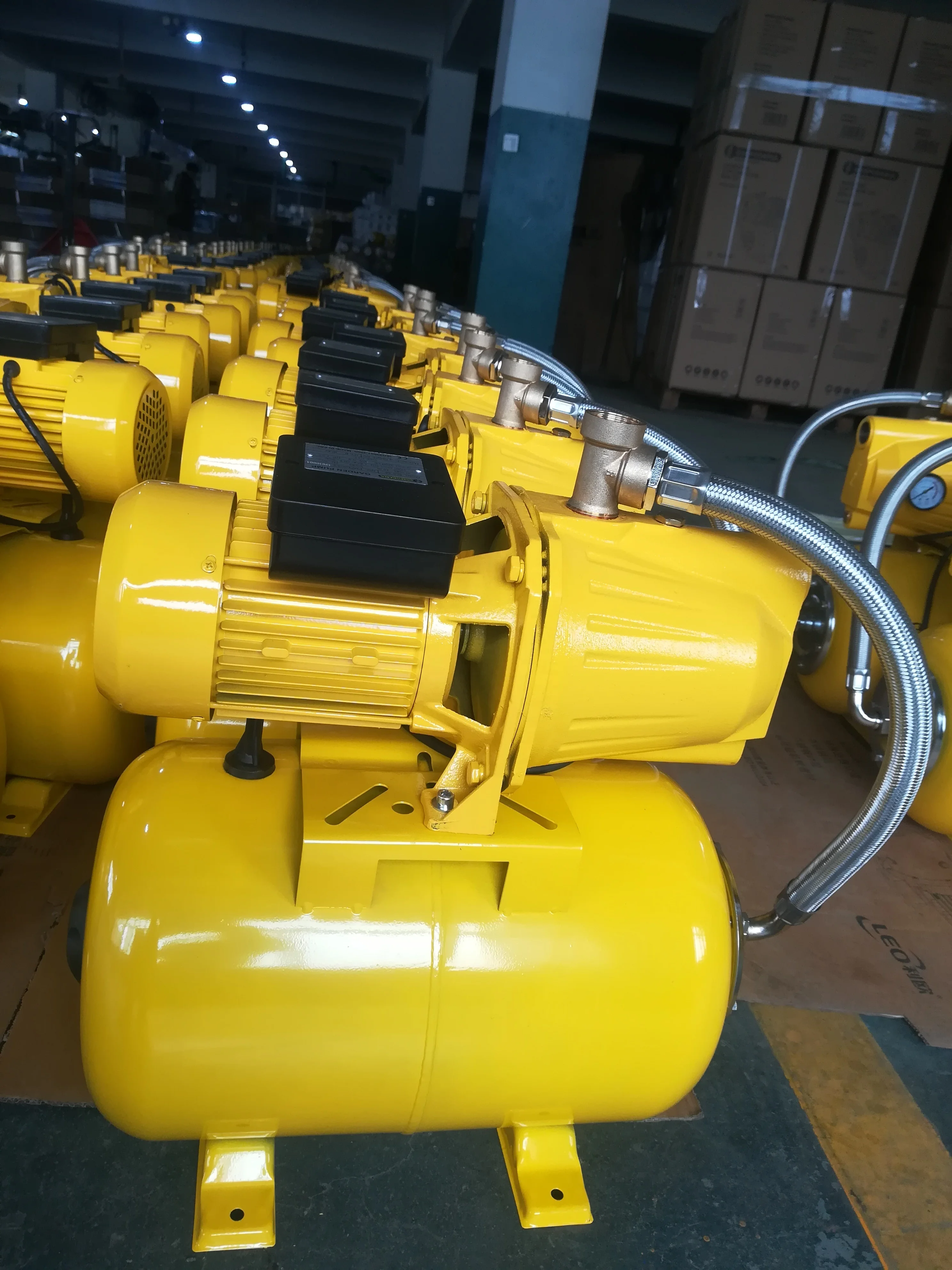 Economical Jet Pump Water Pressure Booster Pump Turkey With 24L Tank