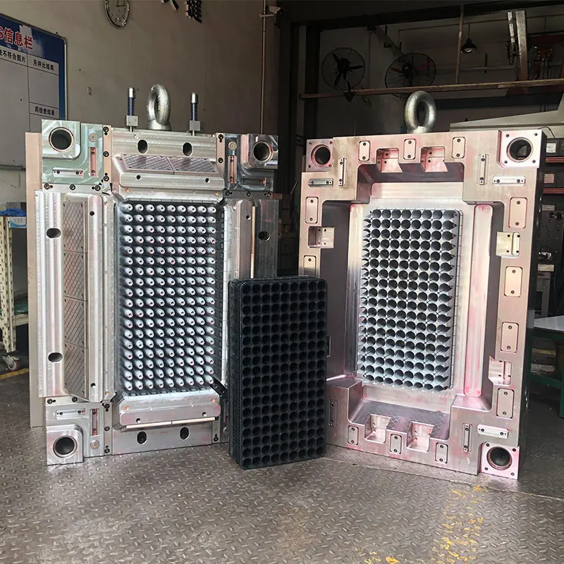 Hot runner injection molding process pallet mold PP rapid prototyping shell precision mold manufacturer