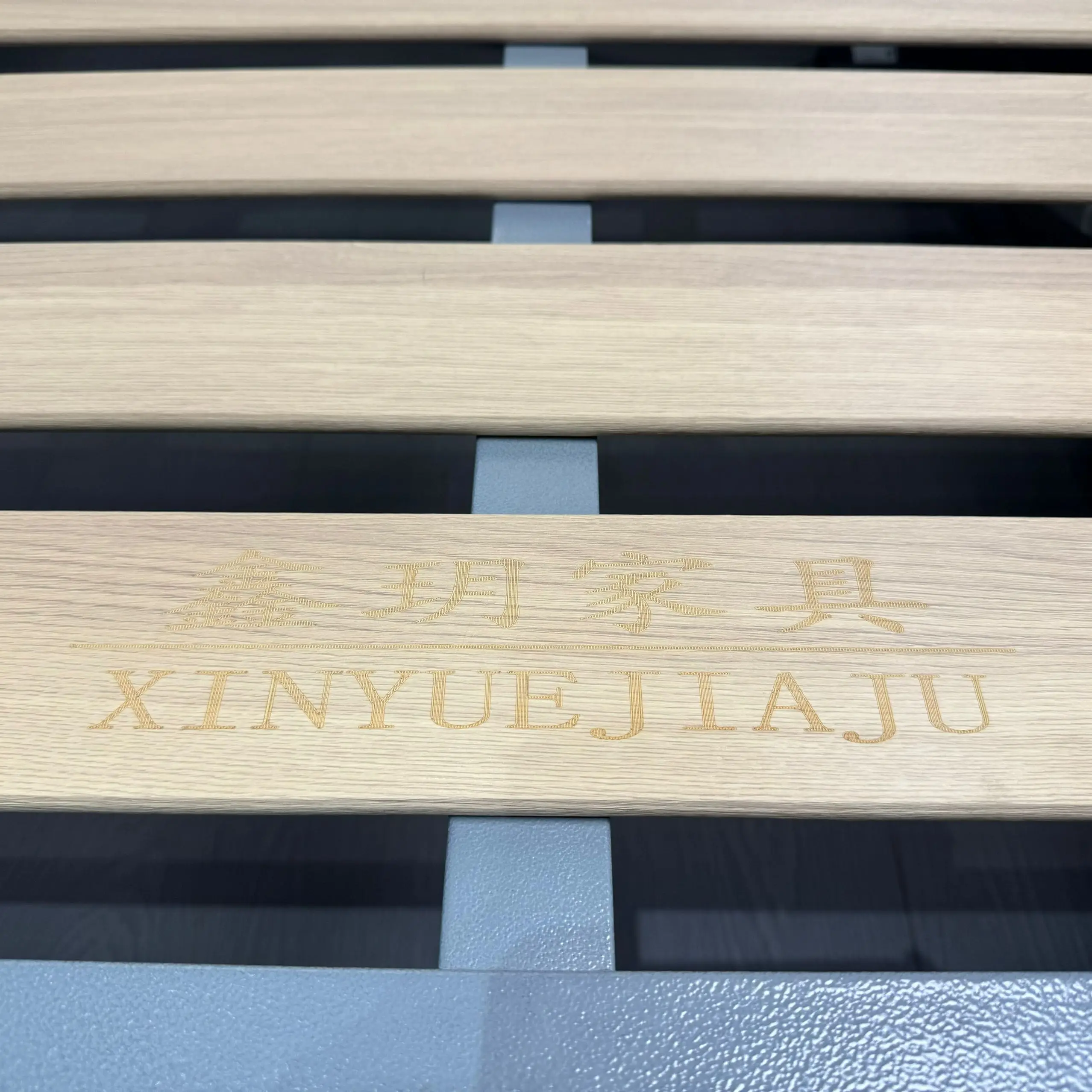 Hot style  queen king size  poplar  slatted bed skeleton for bed platform base