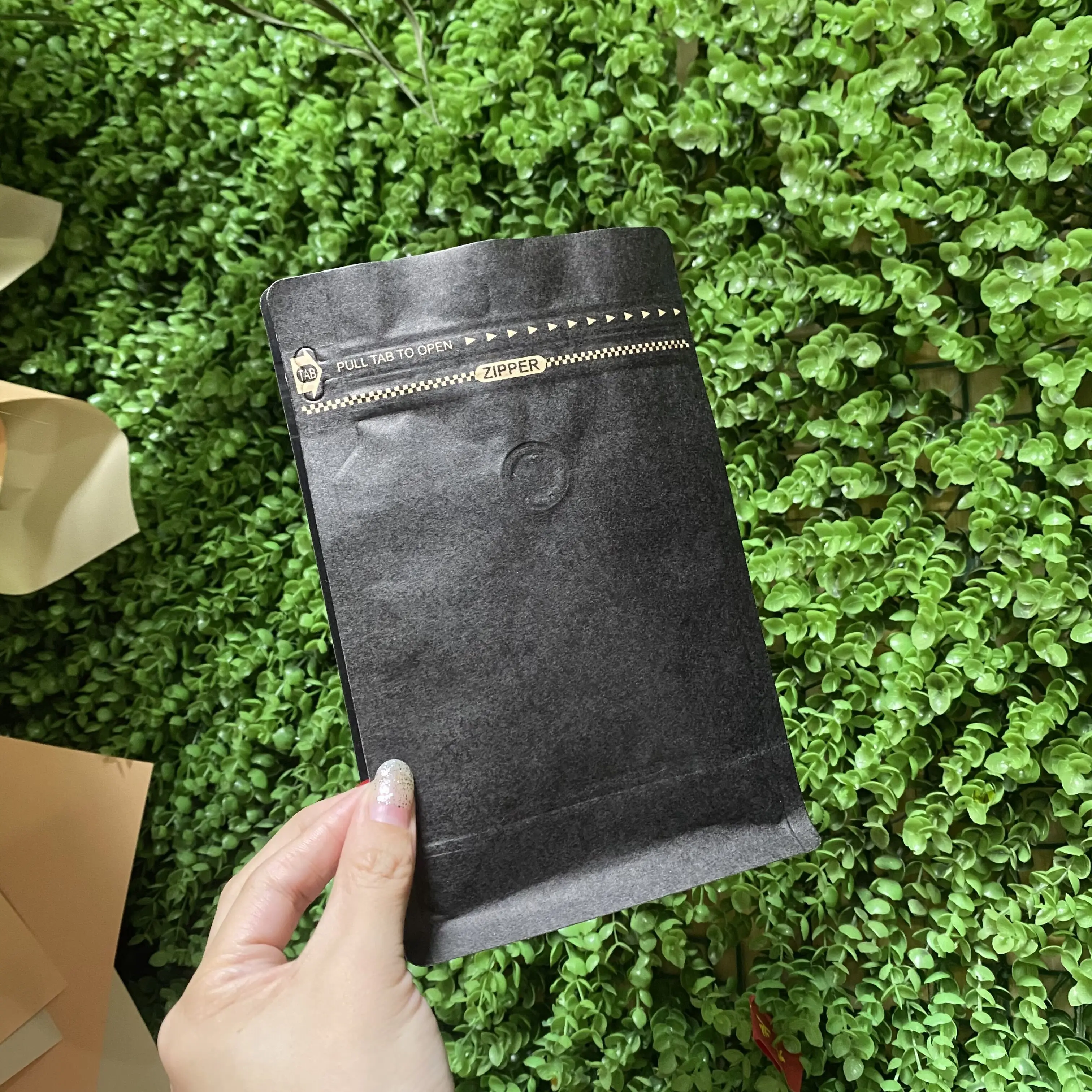 Custom Printed Printing Flat Bottom Stand Up Bean Pouches Zipper Bags 100G 250G Coffee Bag Pouch With Valve