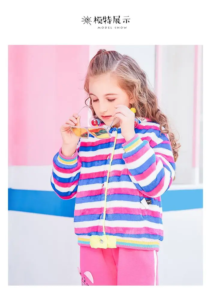 
Wearable Nice Fashion Hot Sale Autumn And Winter Velvet Jackets Outfits 