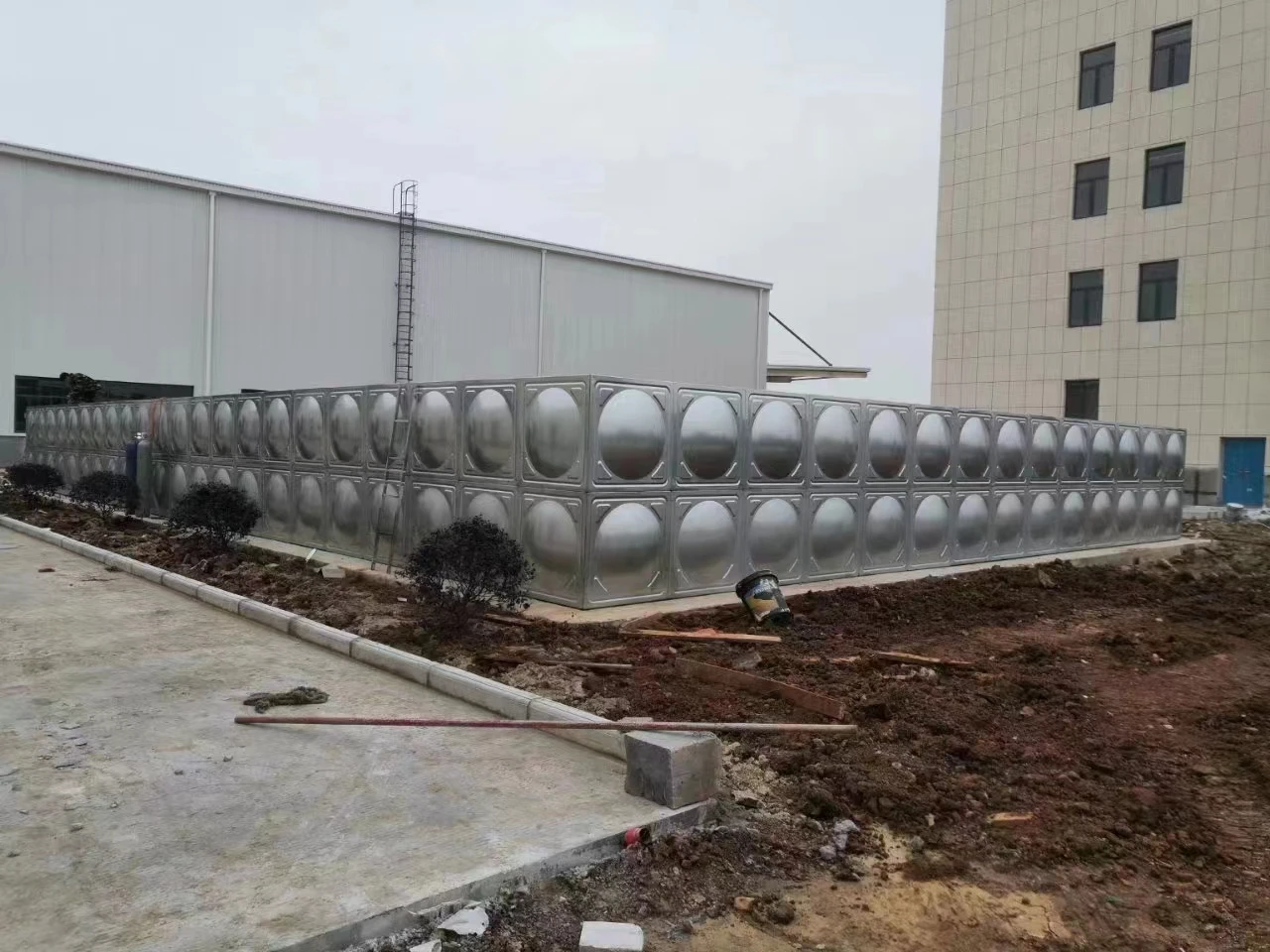 Customized water treatment machinery 100- 5000 litre stainless steel water storage tank price