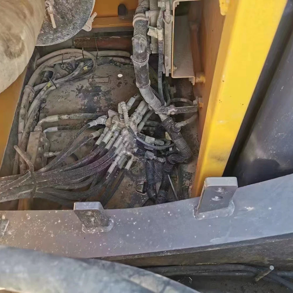 90% New 30 Ton Used Construction Equipment Volvo EC300D Backhoe Excavator Loader For Sales