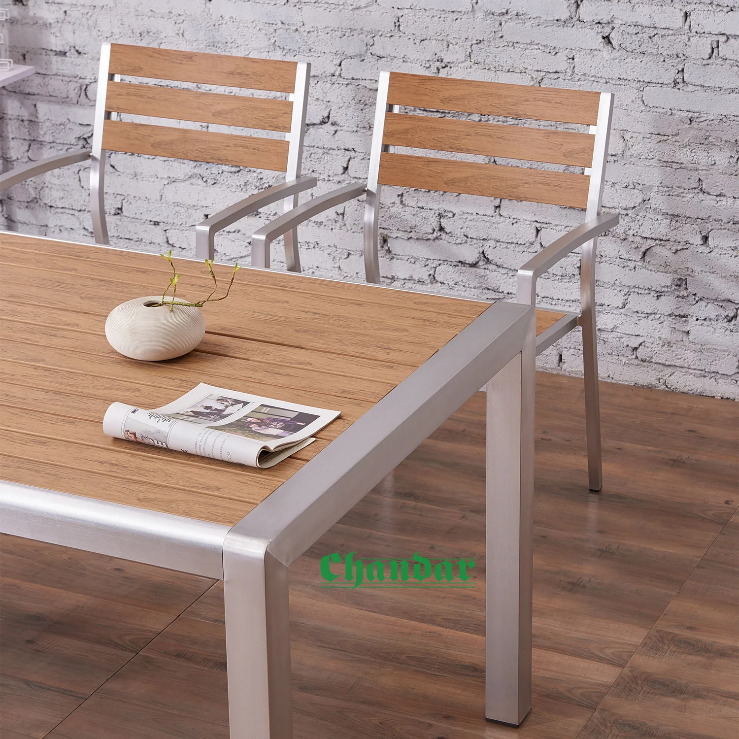 Outdoor Brushed Aluminum Design Garden Furniture Dining Tables and Chairs Set