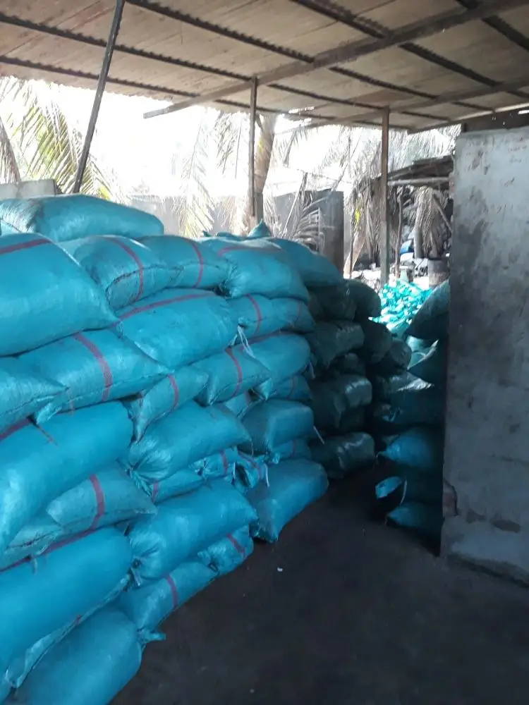 Coconut Oil Cake from Vietnam with High Quality  with best price and best quality.