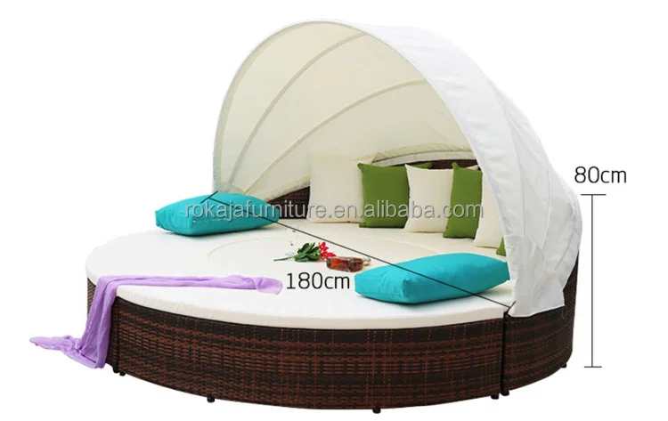Scandinavian Rattan Bird Nest Round Bed Sunproof Curved Rattan Sofa Rattan Patio Garden Lounge Sofa With Canopy Grade Sofa Bed
