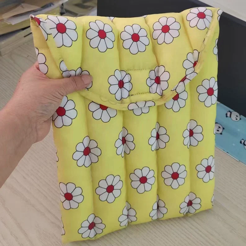 Custom  LOGO  Colorful Puff  Laptop Sleeve Yellow Sunflower  Quilted Laptop Case  Computer protective cover