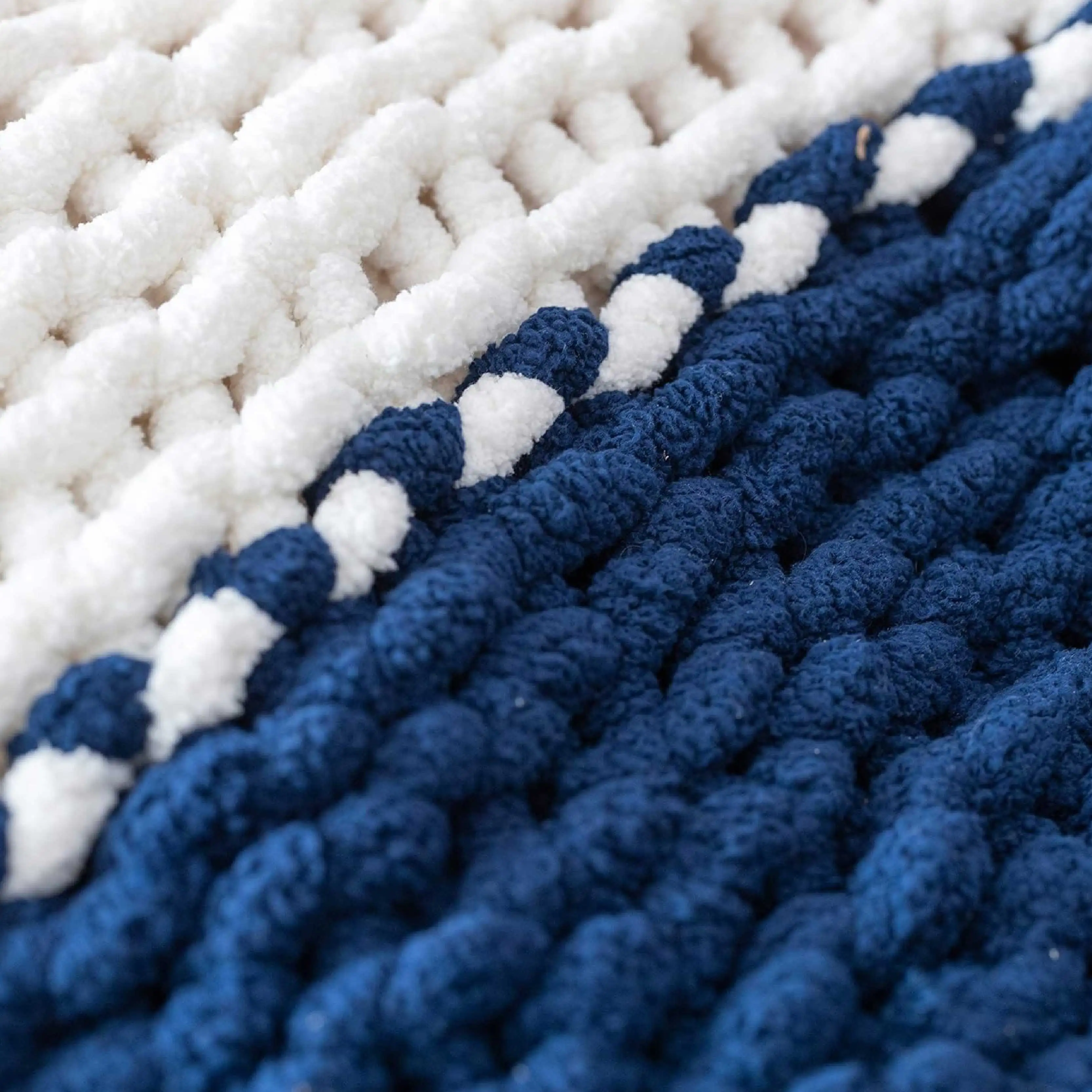 500G Super Chunky Yarn Thick Velvet Soft Big Hand Knitting Giant Tubular Yarn for Arm Knitting Extreme DIY Blankets Rugs Pillow