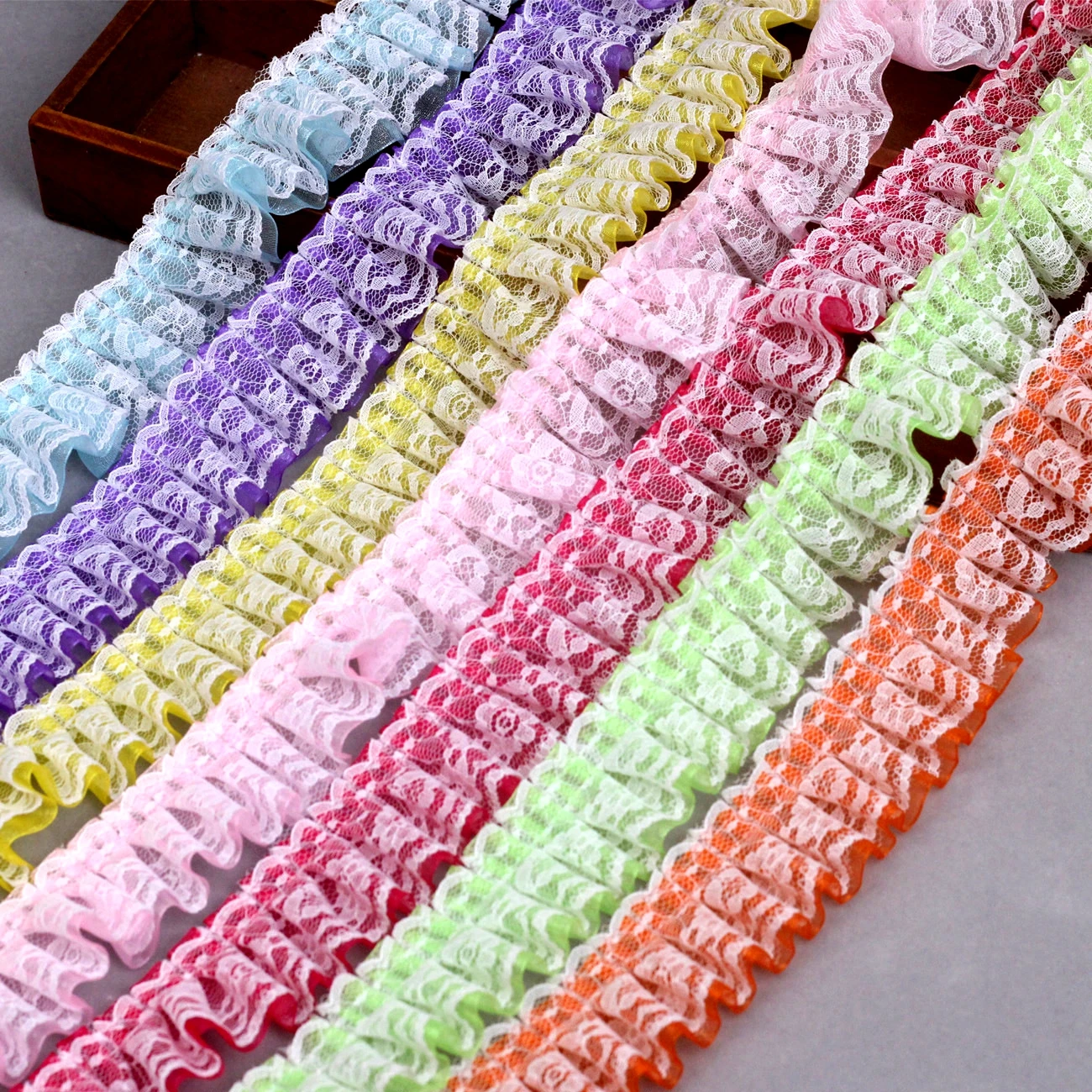 Wholesale 4CM Double Layers Organza Lace Draped Wrinkled Pleated Mesh Ruffle Lace for Arts and Crafts
