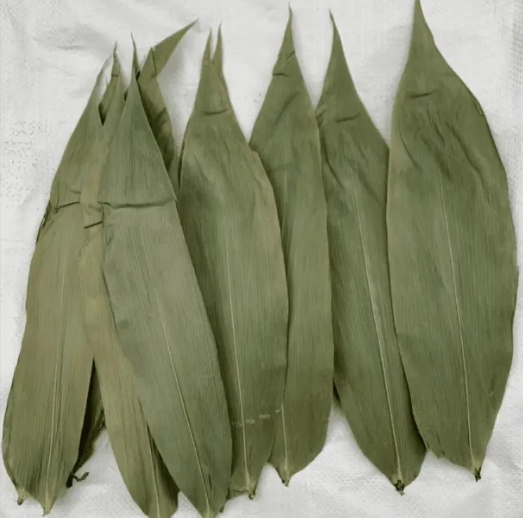 100% Natural Sun Dried Bamboo Leaf For Making Cake Competitive Price Big Size 9cm up Dried Bamboo Leaves From Vietnam