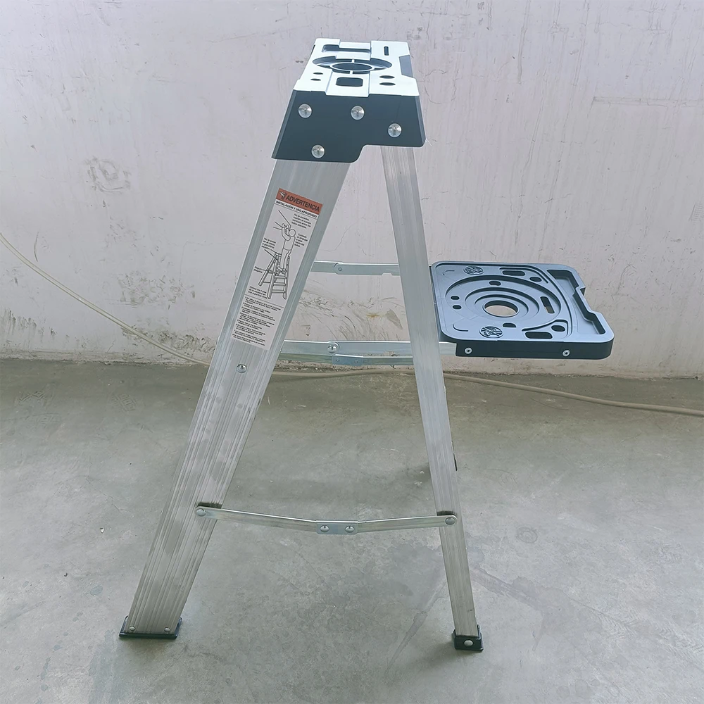 Hight quality lightweight aluminum ladder  industrial A-type stepladder foldable aluminum step ladder with tooltray