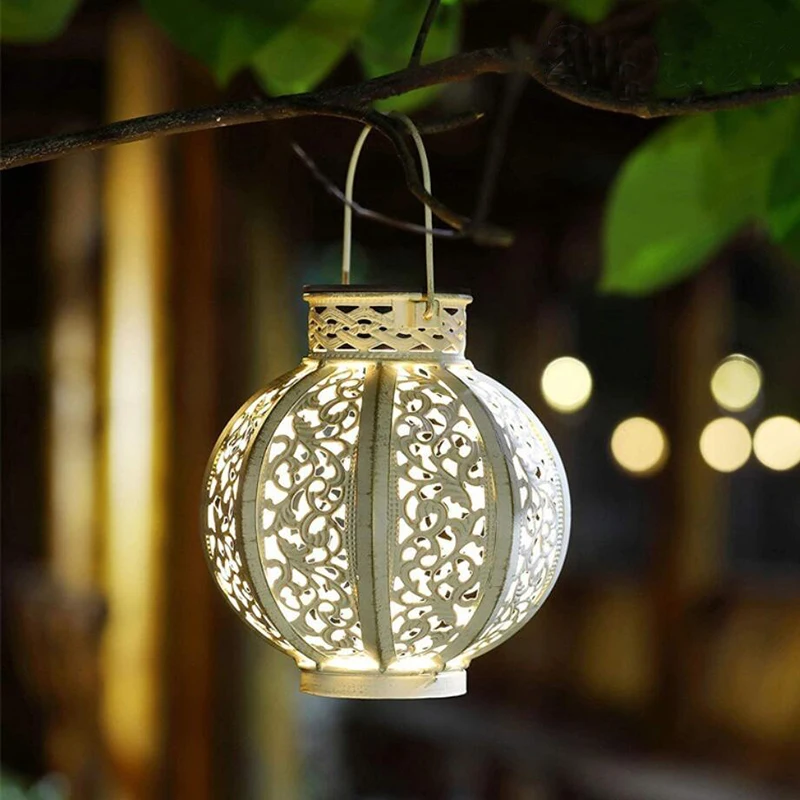 Hanging Portable Retro European Style Hollow Carved White LED Lantern Light Outdoor Waterproof Solar Power Table Decorative Lamp