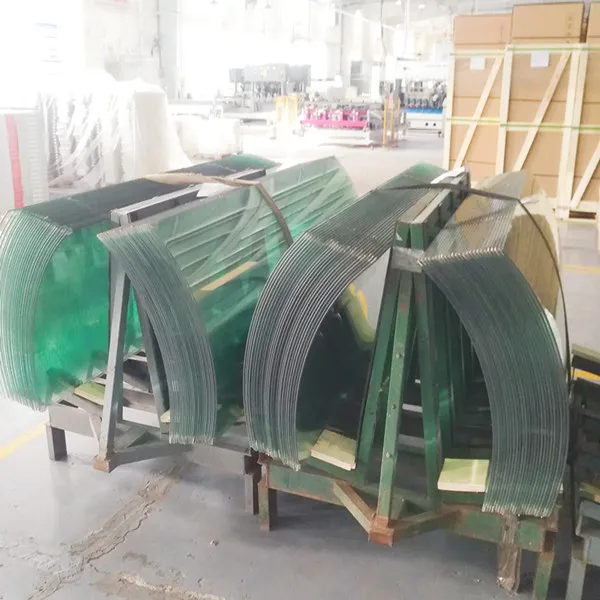 China custom big size curved tempered glass bent toughened  panels supplier Europe quality bent shower room glass