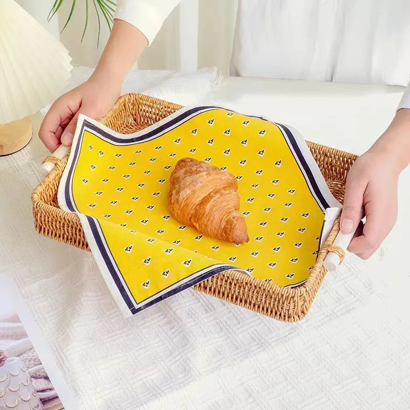 Hot Square  Woven Fruit Storage Basket Plastic Food Container Rattan Serving Tray Good Quality Rectangle Decoration for Home