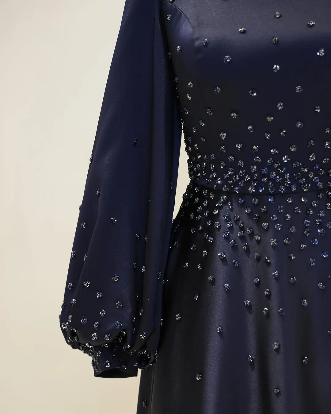 Elegance Dubai dress 2024 Eid dress temperament with beaded design fashion Open Abaya women muslim Jalabiya dress