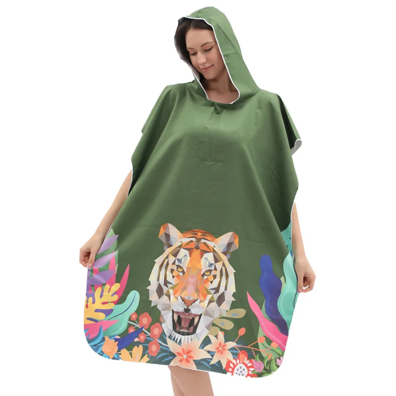 Manufacturer Free Sample Beach Customized Towel Sustainable Sublimation Quick Dry Microfiber Poncho Hooded Beach Towel