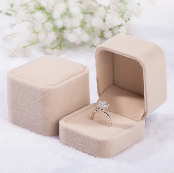 wholesale Romantic Sweet Luxury Small Velvet Engagement Ring Box Ring JEWELRI BOX Jewelry packaging Box