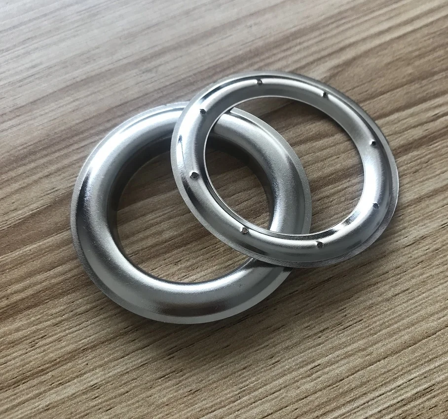 Автоматическая машина для занавесок и люверсов