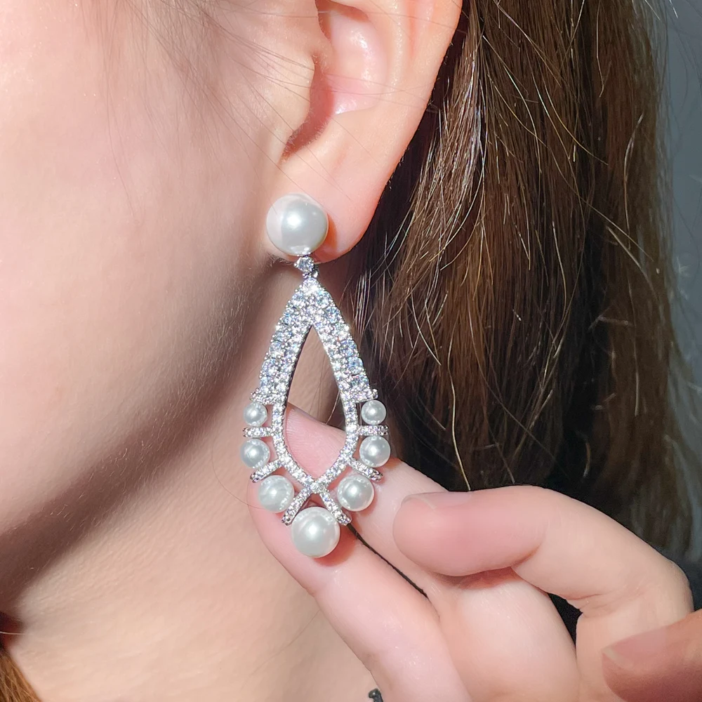 Elegant Top Quality Bright Silver Plated Cubic Zirconia Big Long Bead Pearl Wedding Drop Earrings for Brides Banquet Party
